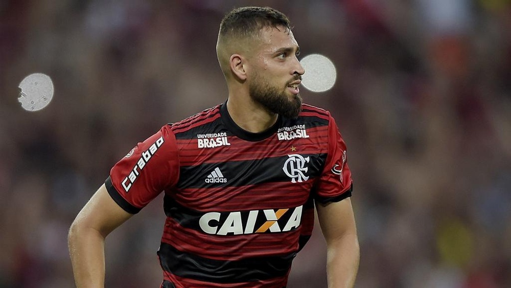 Duarte joining Milan - Jesus