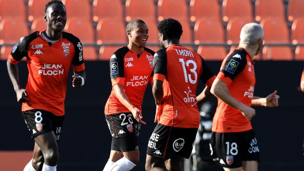 Lorient renversant, Lens accrocheur. goal