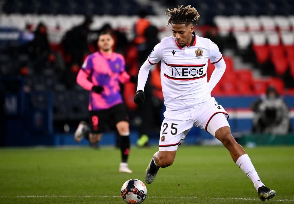 Barça, Todibo espère fortement rester à Nice. goal